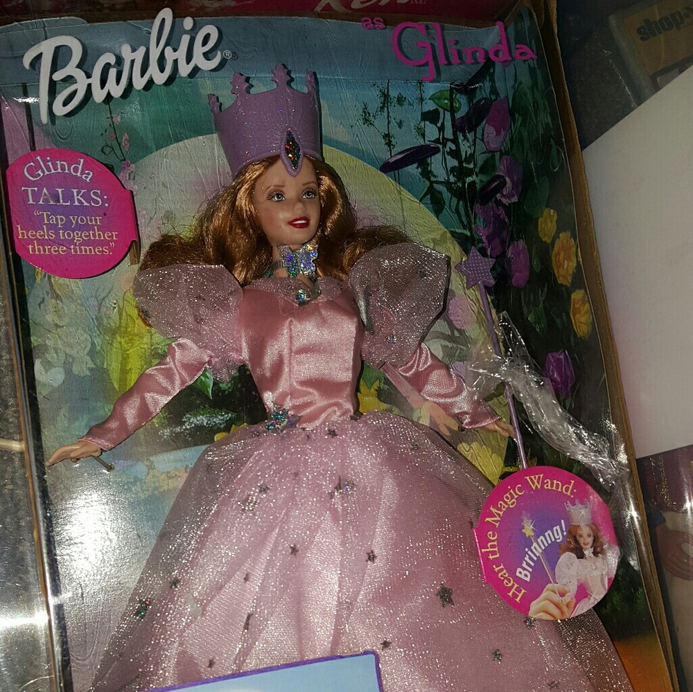 1999 5 piece set of wizard of Oz barbie collection